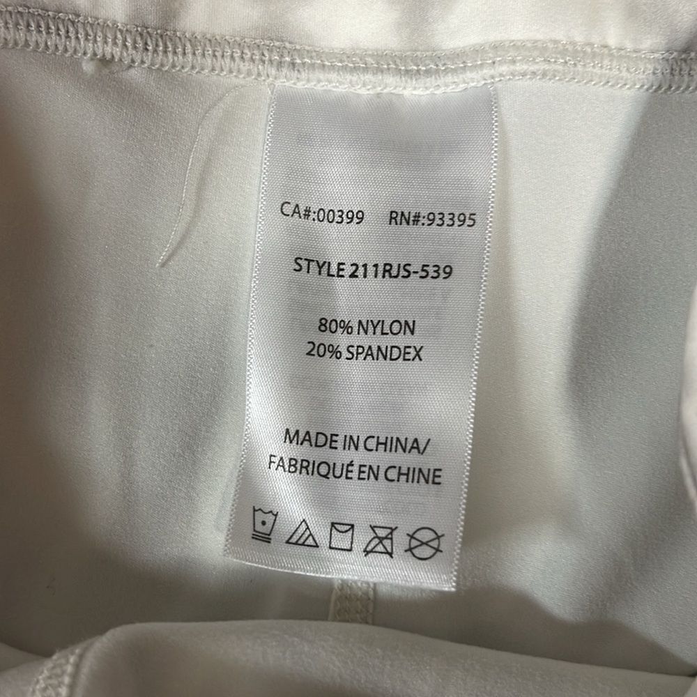 Laurier & Co. 7/8 Legging With Mesh Inserts, Size Small - Picture 6 of 6